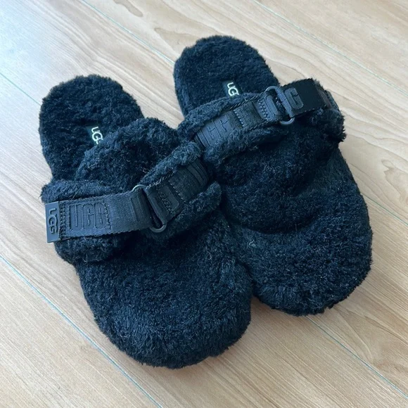 UGG | Shoes | Ugg M Fluff It Slippers Men Size 7 Black  display picture 3